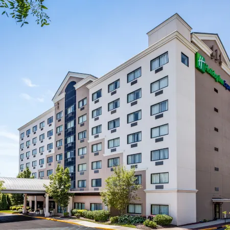 Holiday Inn Express HAUPPAUGE-LONG ISLAND by IHG