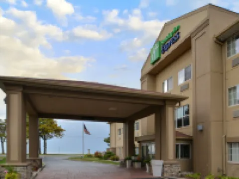 Holiday Inn Express & Suites ST。王永平 貝林縣酒店