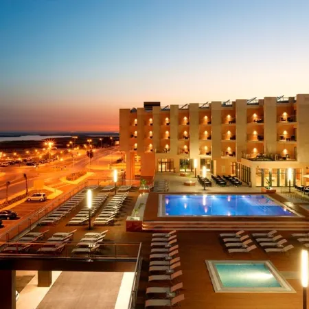 Real Marina Hotel & Spa