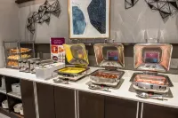 Residence Inn Boston Waltham - breakfast