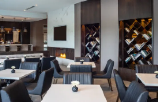 Holiday Inn BOSTON LOGAN AIRPORT - CHELSEA by IHG