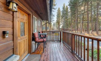 Lake Star by AvantStay Hot Tub Walk to Beach