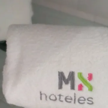 Hotel MX más reforma Отели рядом с достопримечательностью «Памятник Независимости»