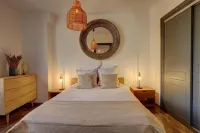 Bright apartment in historic building for a getaway - Apartments