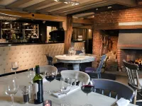 ดิ บลู แองเคอร์ เฟริ่ง - ที่มีบาร์