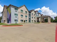 Spark by Hilton Round Rock Hotels near Downtown Round Rock