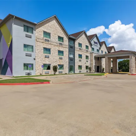 Spark by Hilton Round Rock