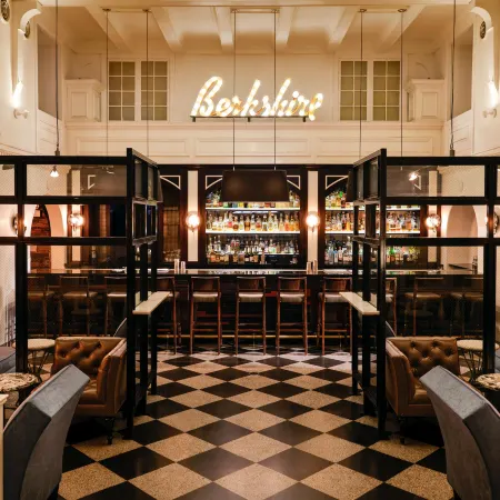 ACME Hotel Chicago, Outset Collection by Hilton