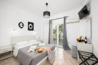 Kosmas Apartments