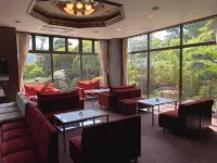 Hotel Itoh - parkir