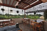 Hotel Magic Mountain Spa & Conference Center