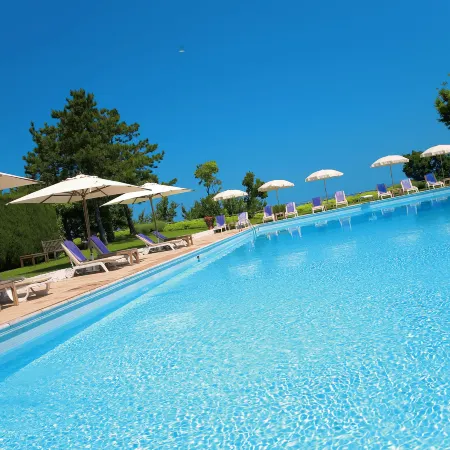 Hotel Emilia