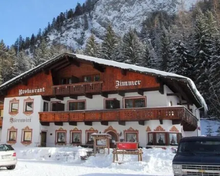 Pension Bärenwirt Hotels in Leutasch