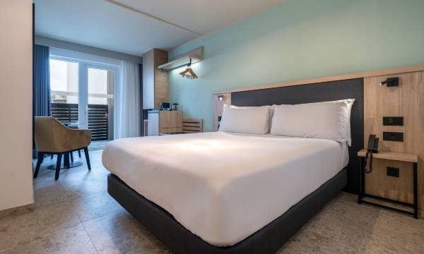 Hotel Scirocco St Julian's, Affiliated by Melia