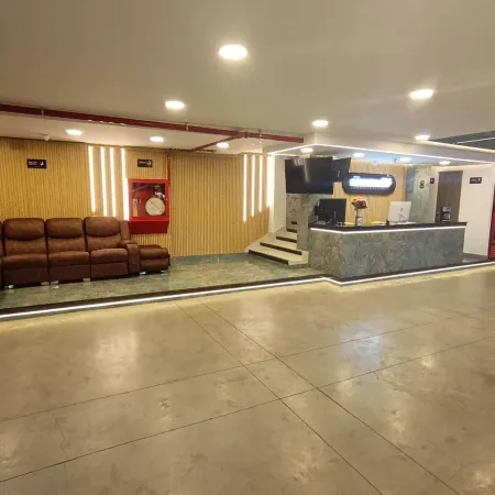 New Hotel Vip Отели рядом с достопримечательностью «Суба»