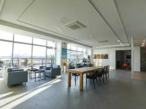 Dangjin Hotel Ivan 唐津市酒店