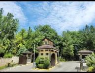 Optomum Davao City Apartment for Rent - Peaceful Living near Abreeza Mall - Holiday Apartments