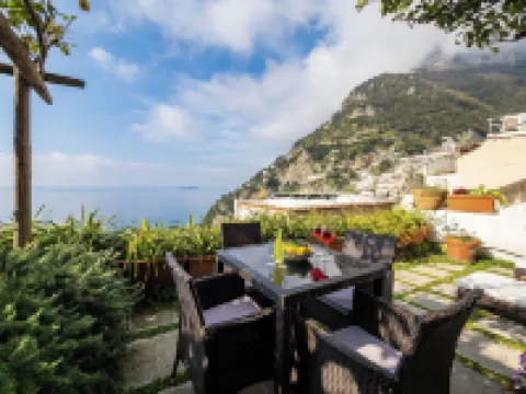 Scorcio d' Oltremare - Sea View Apt in Positano