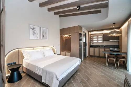 Terra Helios Suites & Studios - 3-Star