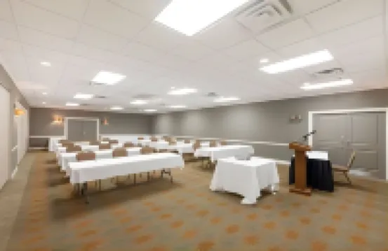 Iberia House & Suites