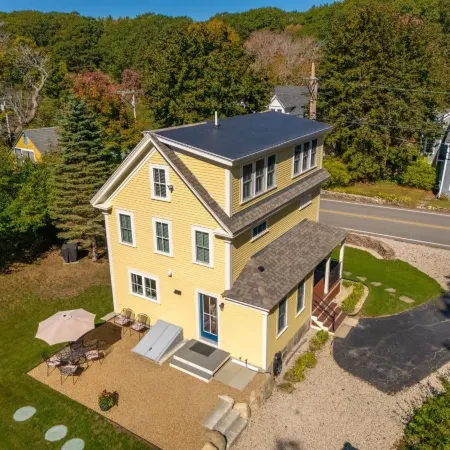 Pepperrell Place - Home for 6