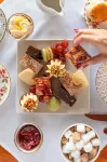 Knoll House - breakfast