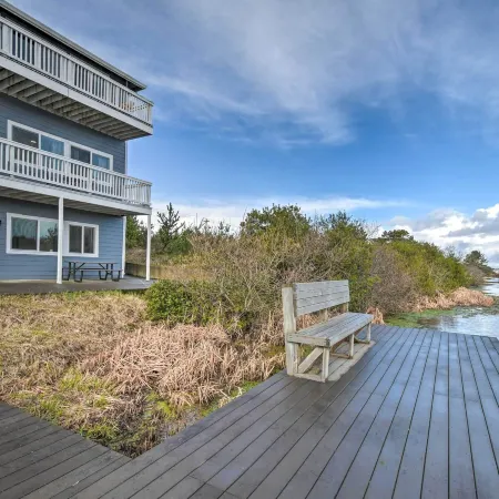 Swim, Hike and Fish Canalfront Gem in Ocean Shores
