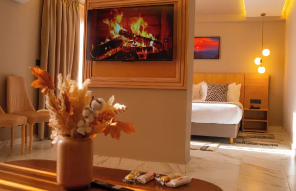 阿特拉斯日酒店