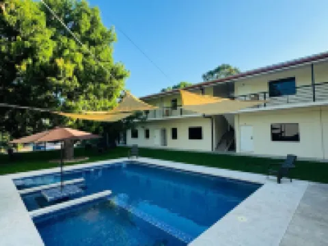 CHURROS Hotels in La Libertad
