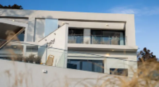 釜山努努別墅泳池旅館