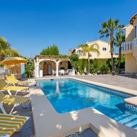 Calpe Pool Villa Near Beach