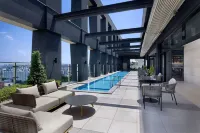 Four Points by Sheraton Suwon - piscine