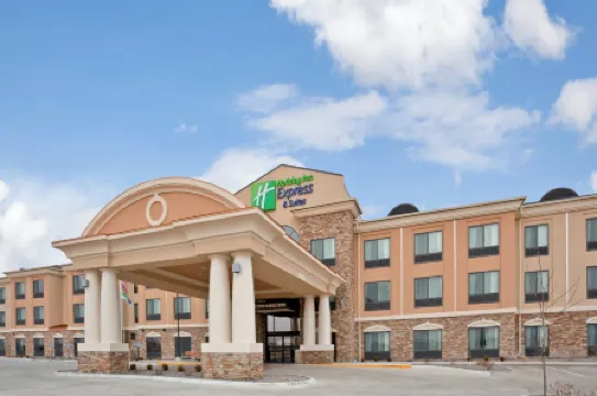 Holiday Inn Express & Suites HAYS by IHG