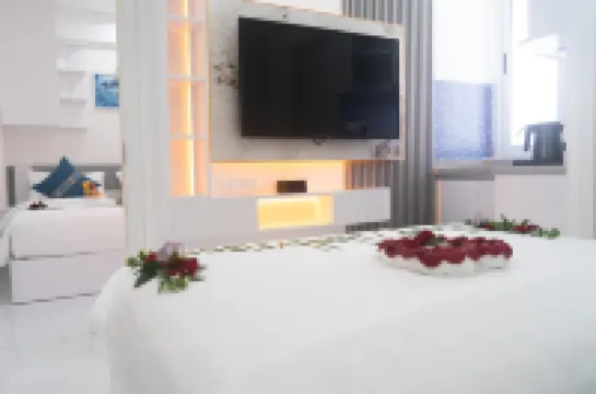 LemonRock Comfort Hotels in Malé