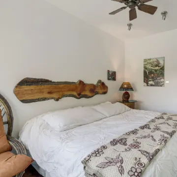 Surrounding Mtn & Valley Views! Cornville Getaway