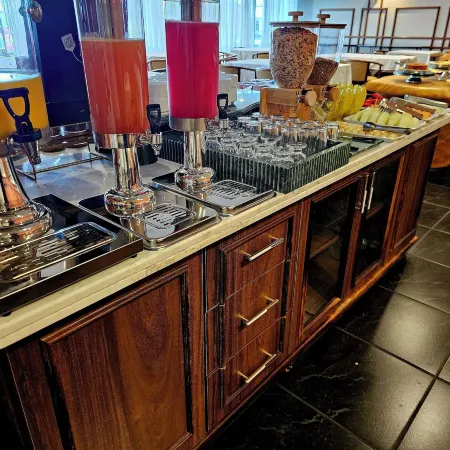 Hotel Santoni