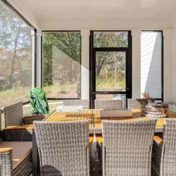 Luxurious 5-bedroom house with swim-spa, fitness&weight room, game room, & more!