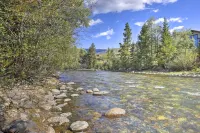 Riverfront Silverthorne Condo Near Skiing! - Træningscentre