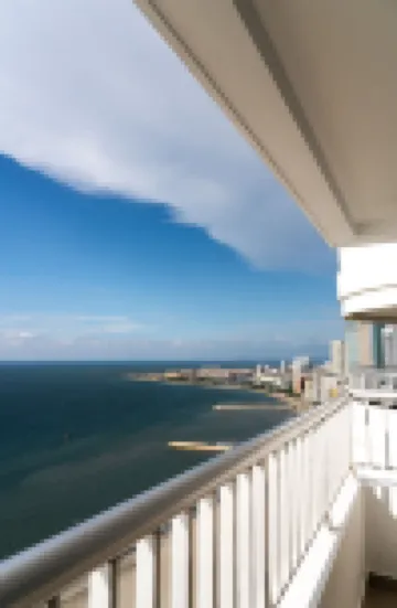 Beachfront فنادق في 