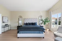 Brand New Spacious 5Br with Heated Pool & Hot Tub & Mini Putt - 3-Star