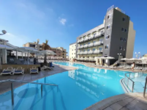 Topaz Hotel Hotels in Bugibba