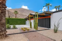 5 Palms Desert Eichler - Mid-Century Modern w Pool - Villaer