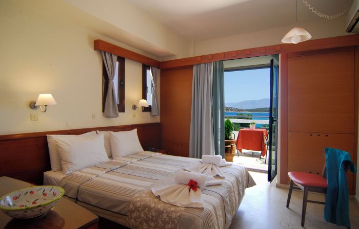 Lato Hotel
