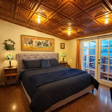 The Rosemary Silverlake Hotels near Hollywood