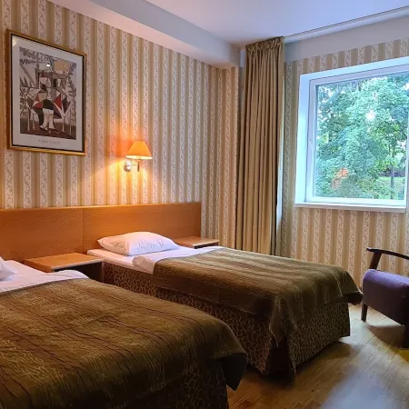Barclay Hotel