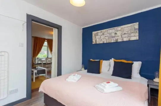 1 Bedroom Scottish Cottage-on Street Parking Hotels in Selkirk