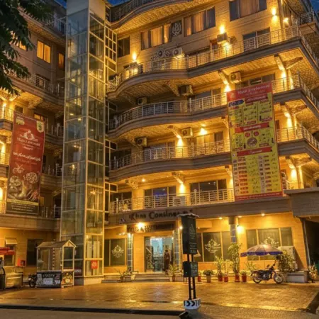 Khan Continental Hotel & Restaurant