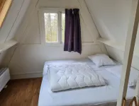 Peaceful Ardennes Getaway for 4 Guests - Chalets