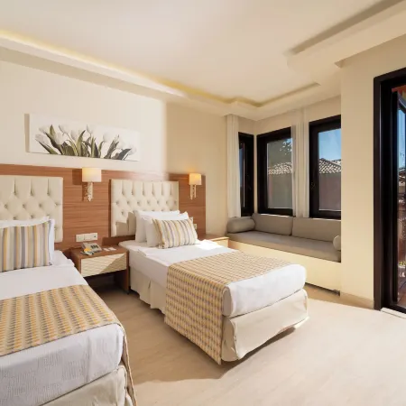 Sundia by Liberty Suncity