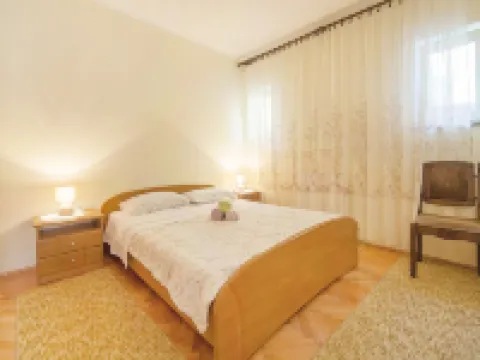 Apartments Andela Hoteles en Brseč